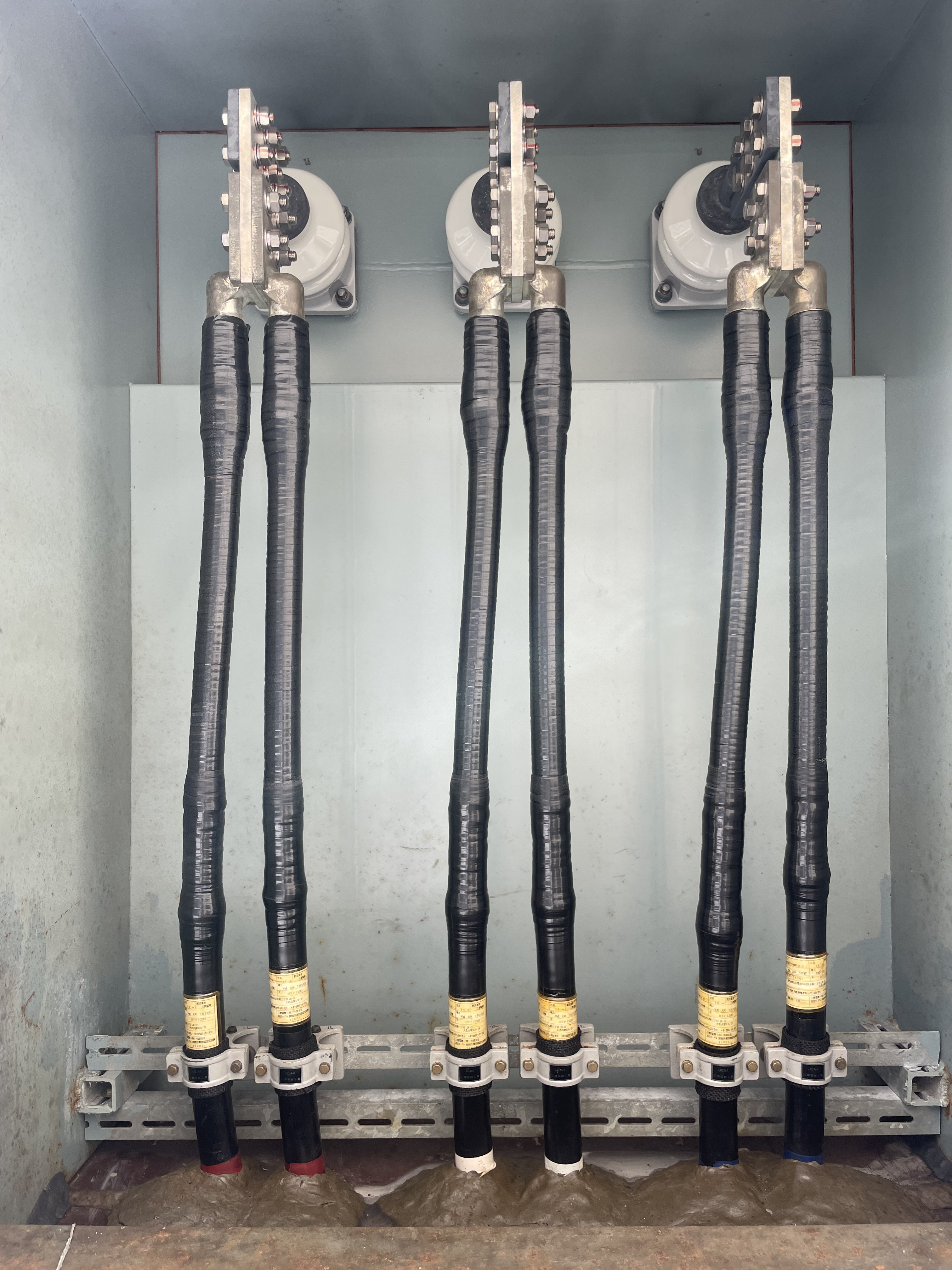 各種幹線 ケーブル敷設